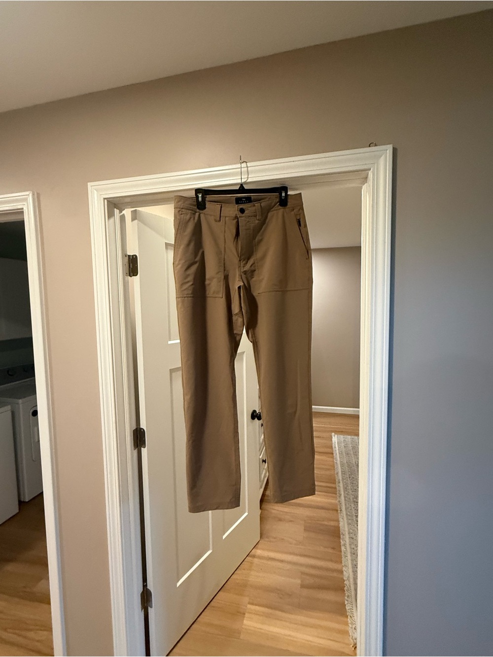 Men's Chino Pants in Khaki - Classic Straight Fit